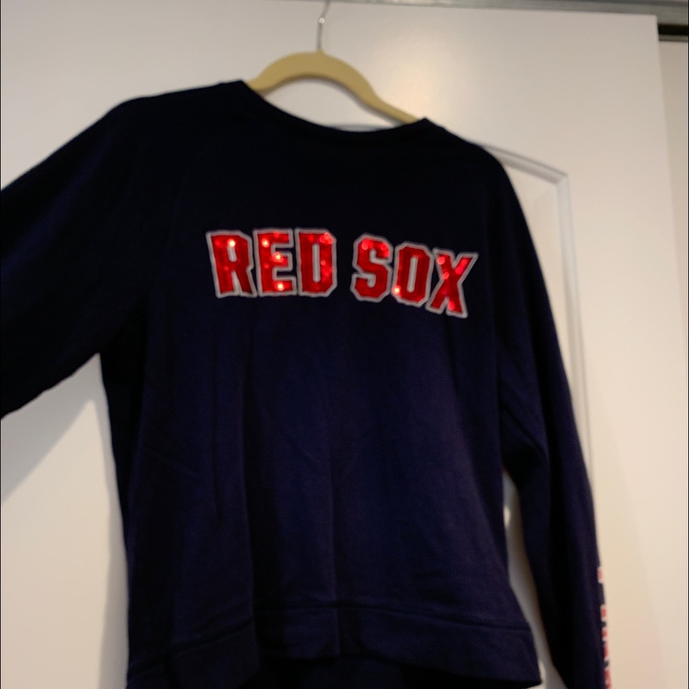 PINK Victoria’s Secret Sweatshirt